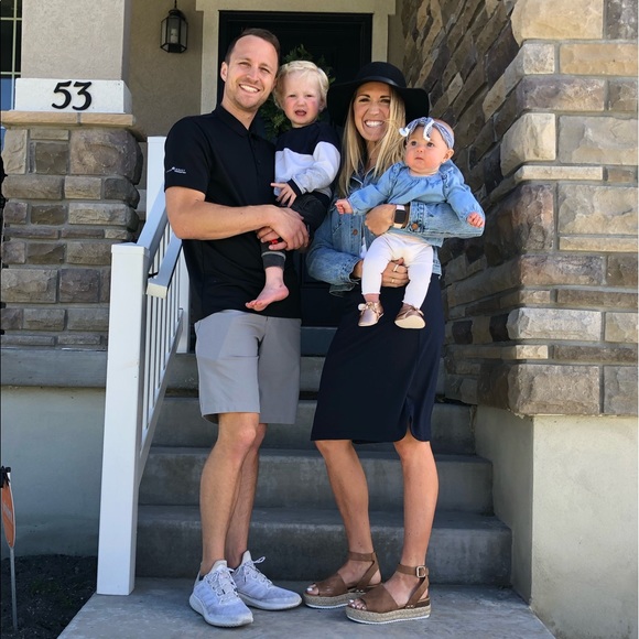 Meet your Posher, Megan - Picture 8 of 8